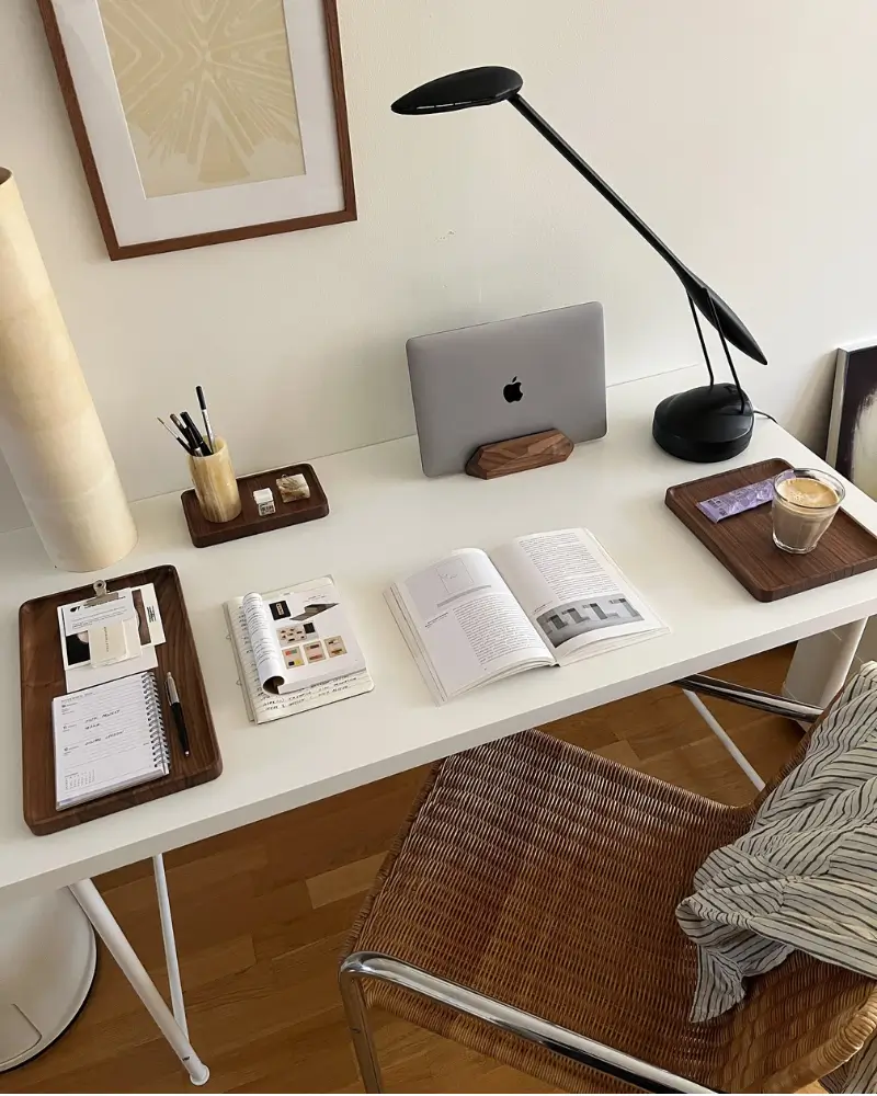 Best Safe New Years Gifts for Coworkers (Everyone Actually Likes)