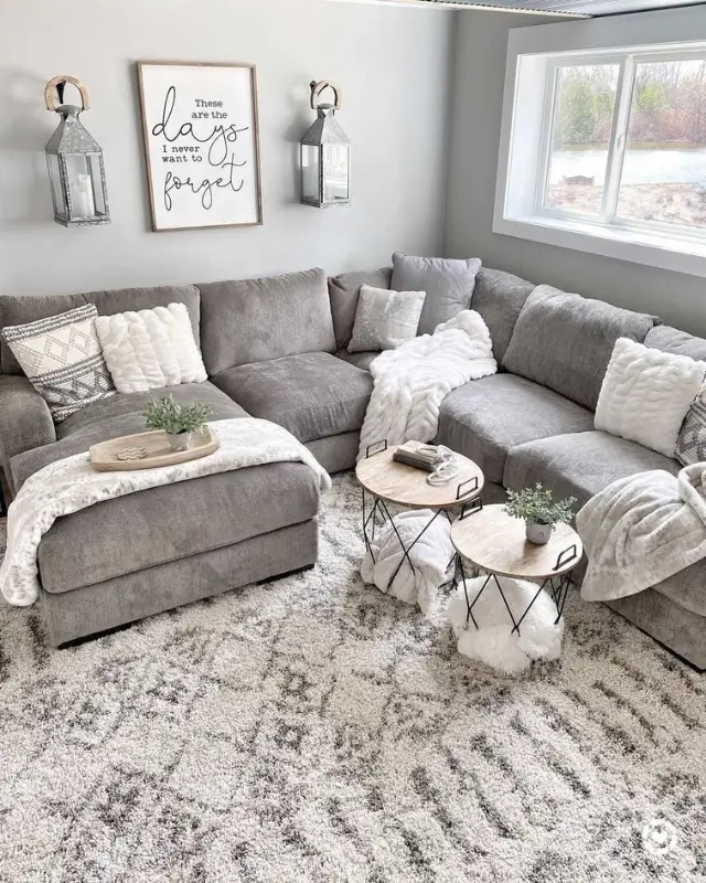 Cozy Textures and Layering Bringing Warmth Into Winter Spaces